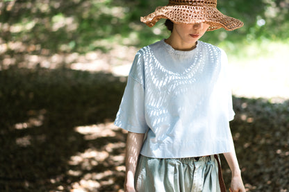 クロップドTシャツ/Cropped T-shirt/Light blue