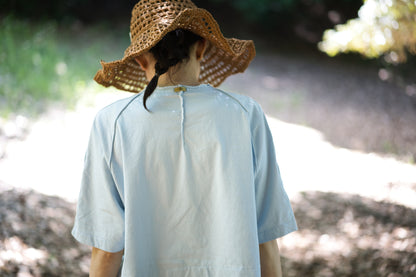 クロップドTシャツ/Cropped T-shirt/Light blue