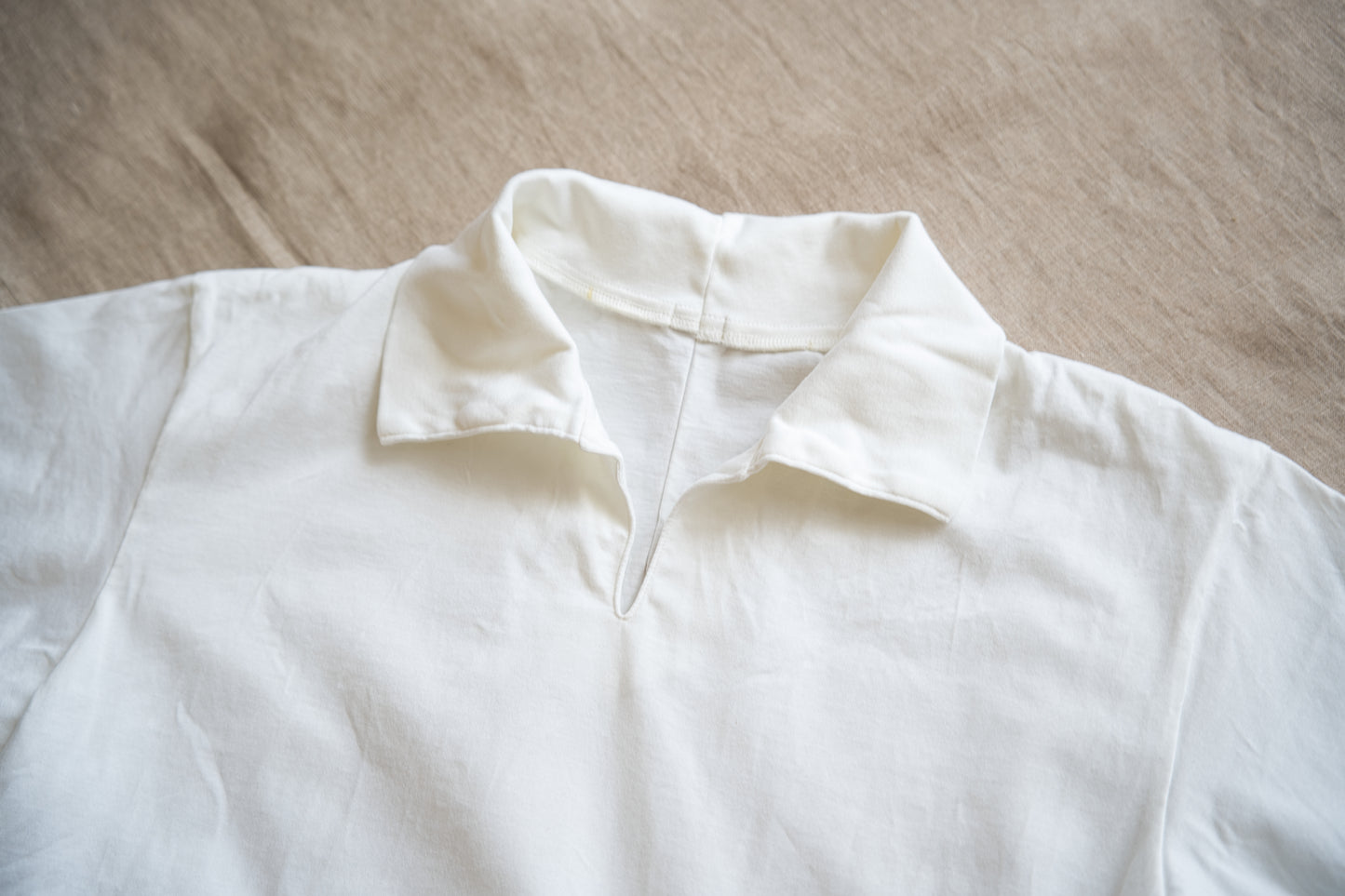 Prime Cotton V-neck Polo/White