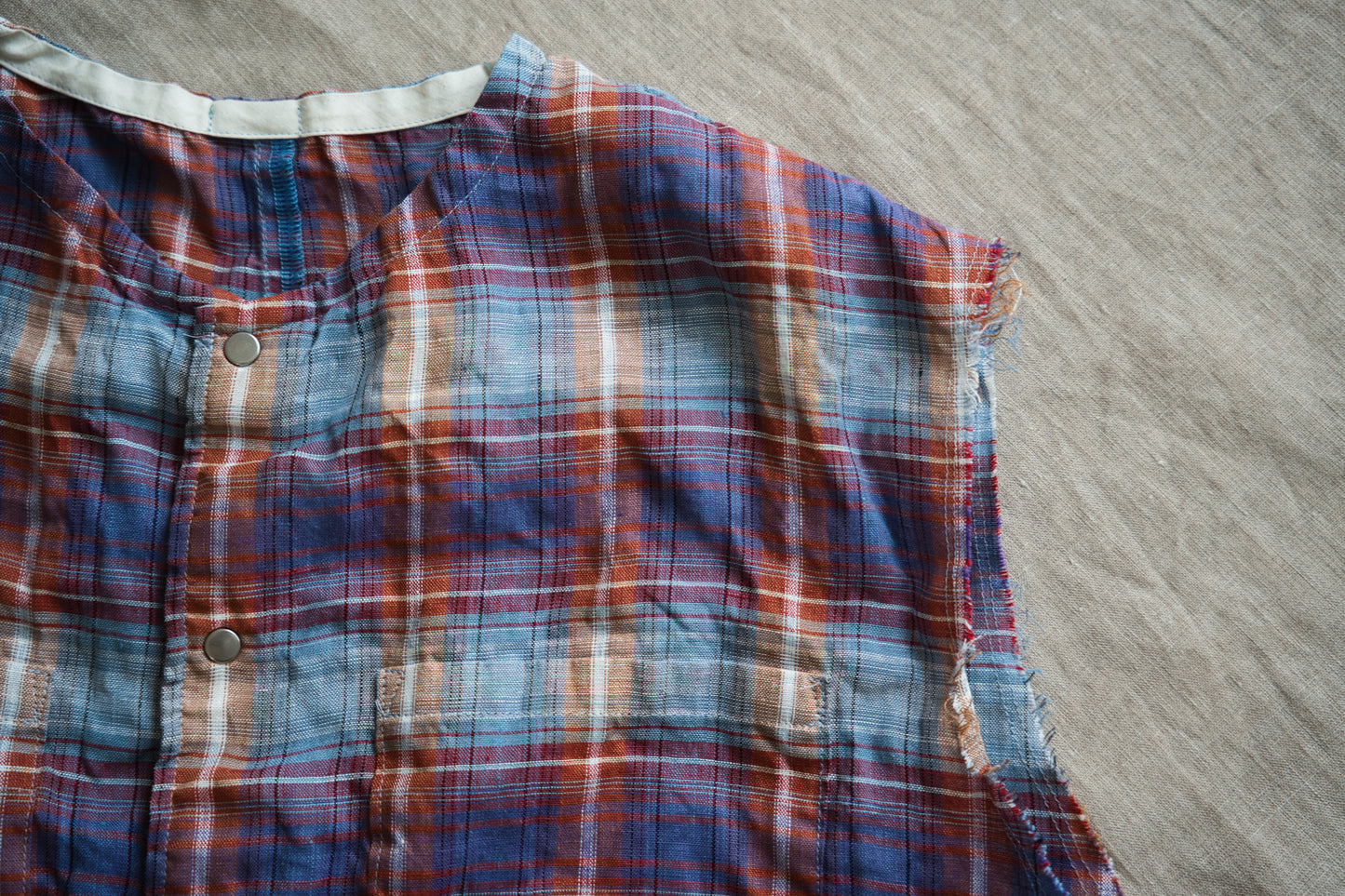 Normandy Linen Sleeveless Top/Multi Checkered