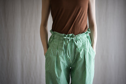 GIZA/SUPIMAワンタックイージーパンツ / GIZA/SUPIMA One-Tuck Pants / Green Stripe