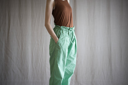 GIZA/SUPIMAワンタックイージーパンツ / GIZA/SUPIMA One-Tuck Pants / Green Stripe