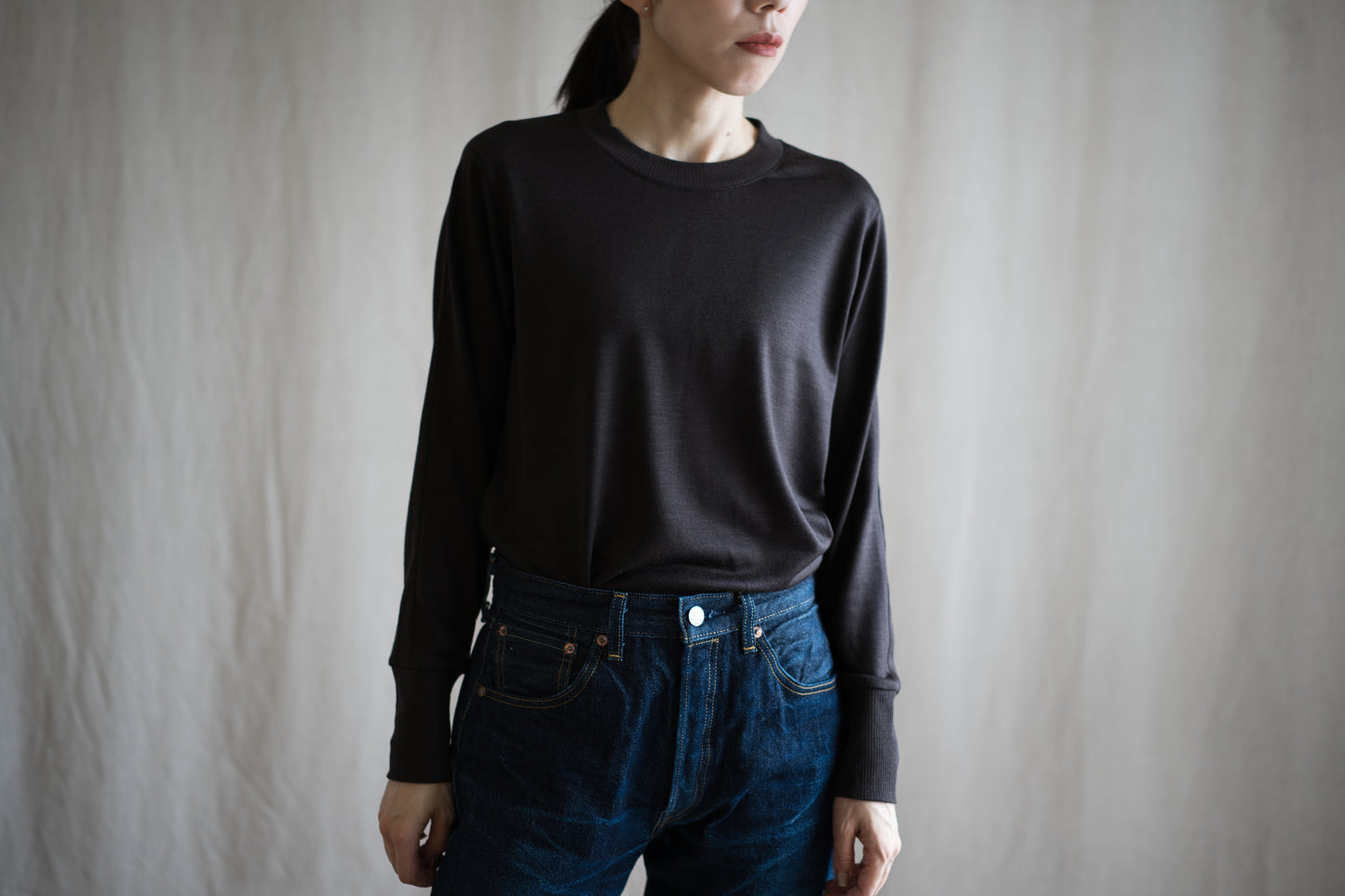 Superior Wool Crew-Neck/Dark Chocolate