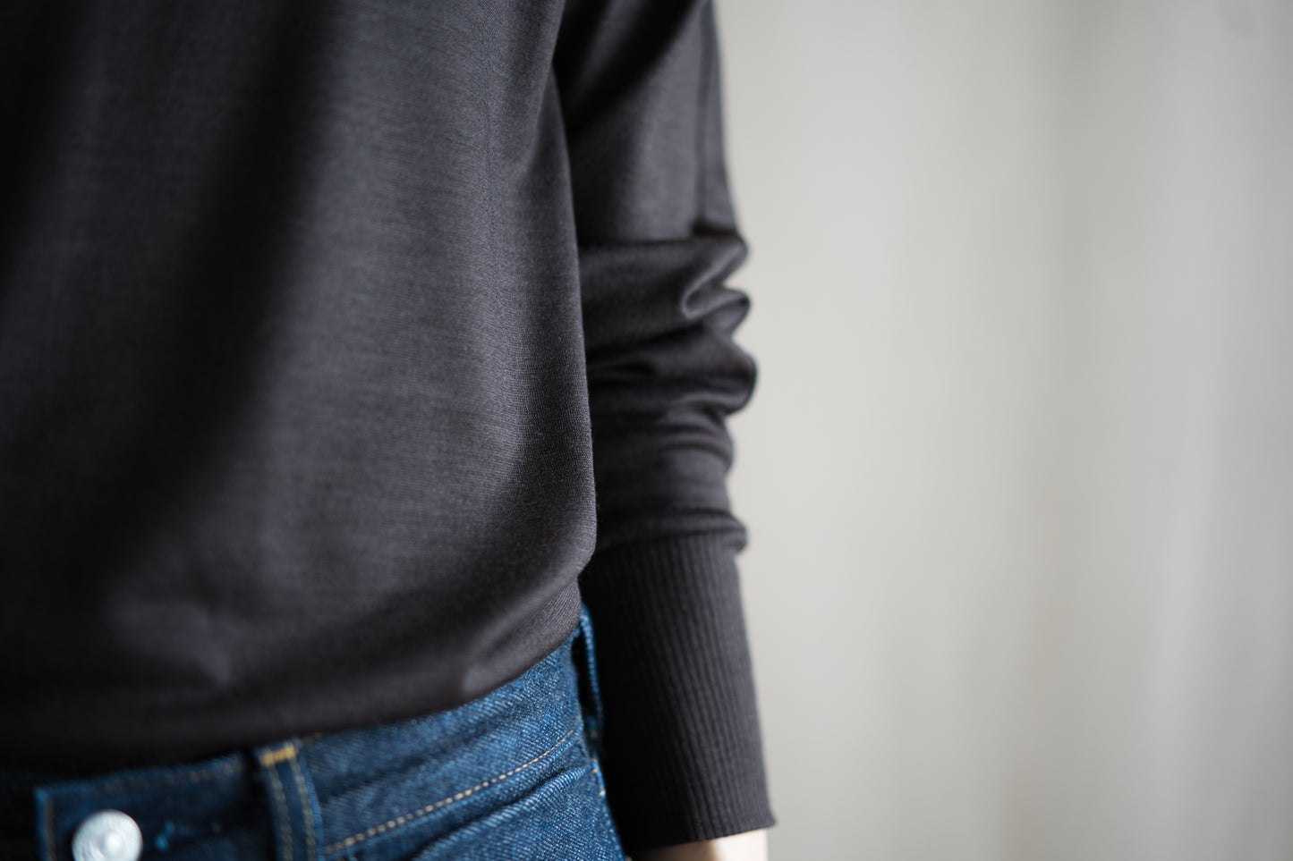 Superior Wool Crew-Neck/Dark Chocolate