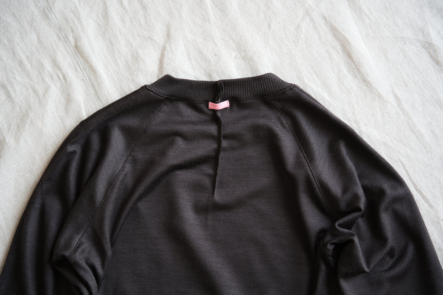 Superior Wool Crew-Neck/Dark Chocolate