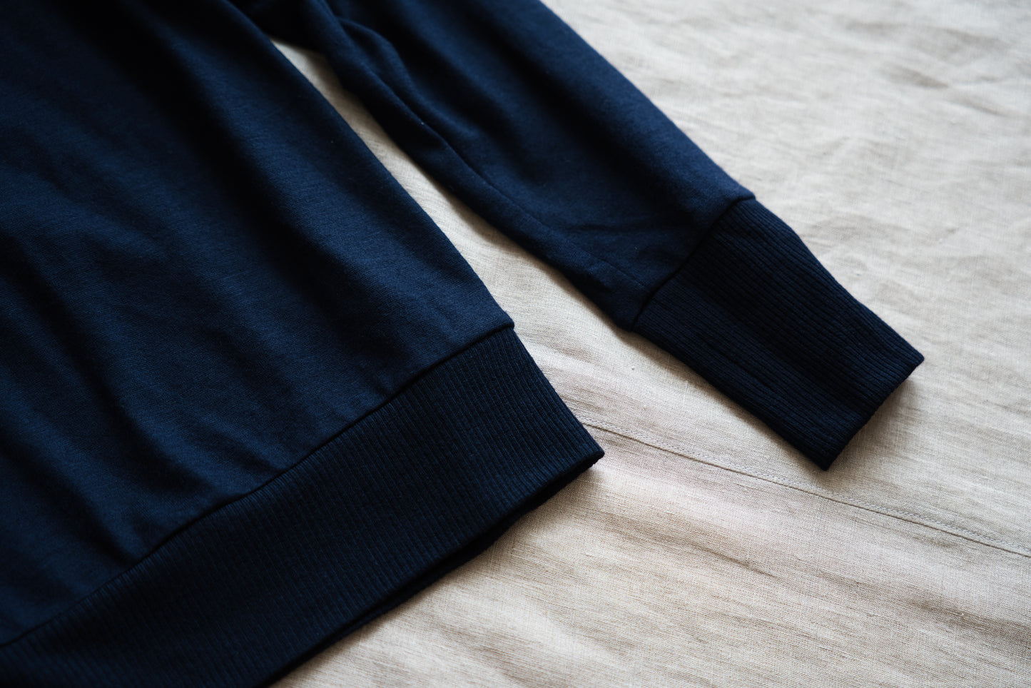 Superior Wool Crew-Neck/Midnight Navy