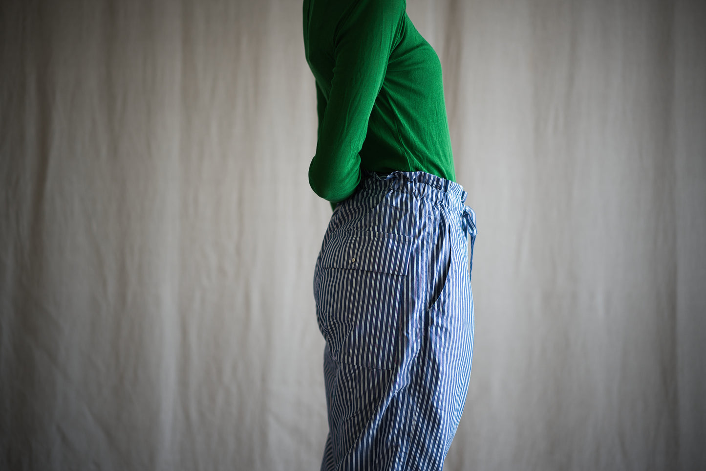 GIZA/SUPIMAワンタックイージーパンツ / GIZA/SUPIMA One-Tuck Pants / Blue Stripe