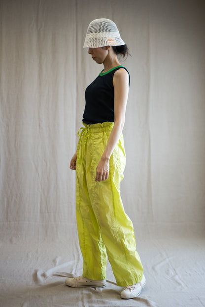 100番手タイプライターイージーパンツ/Superfine cotton loose-fitting pants/Lime green