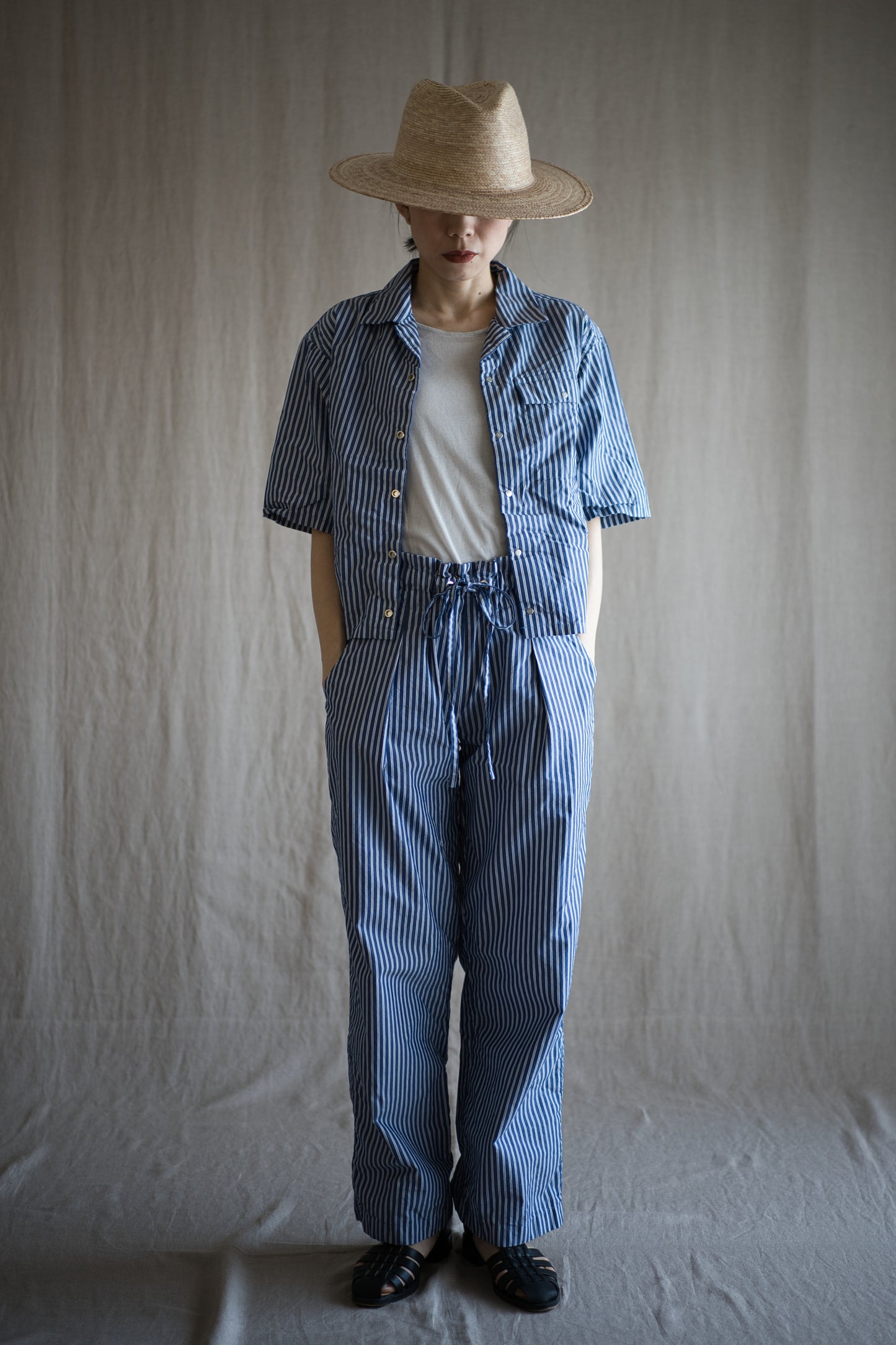 GIZA/SUPIMAワンタックイージーパンツ / GIZA/SUPIMA One-Tuck Pants / Blue Stripe