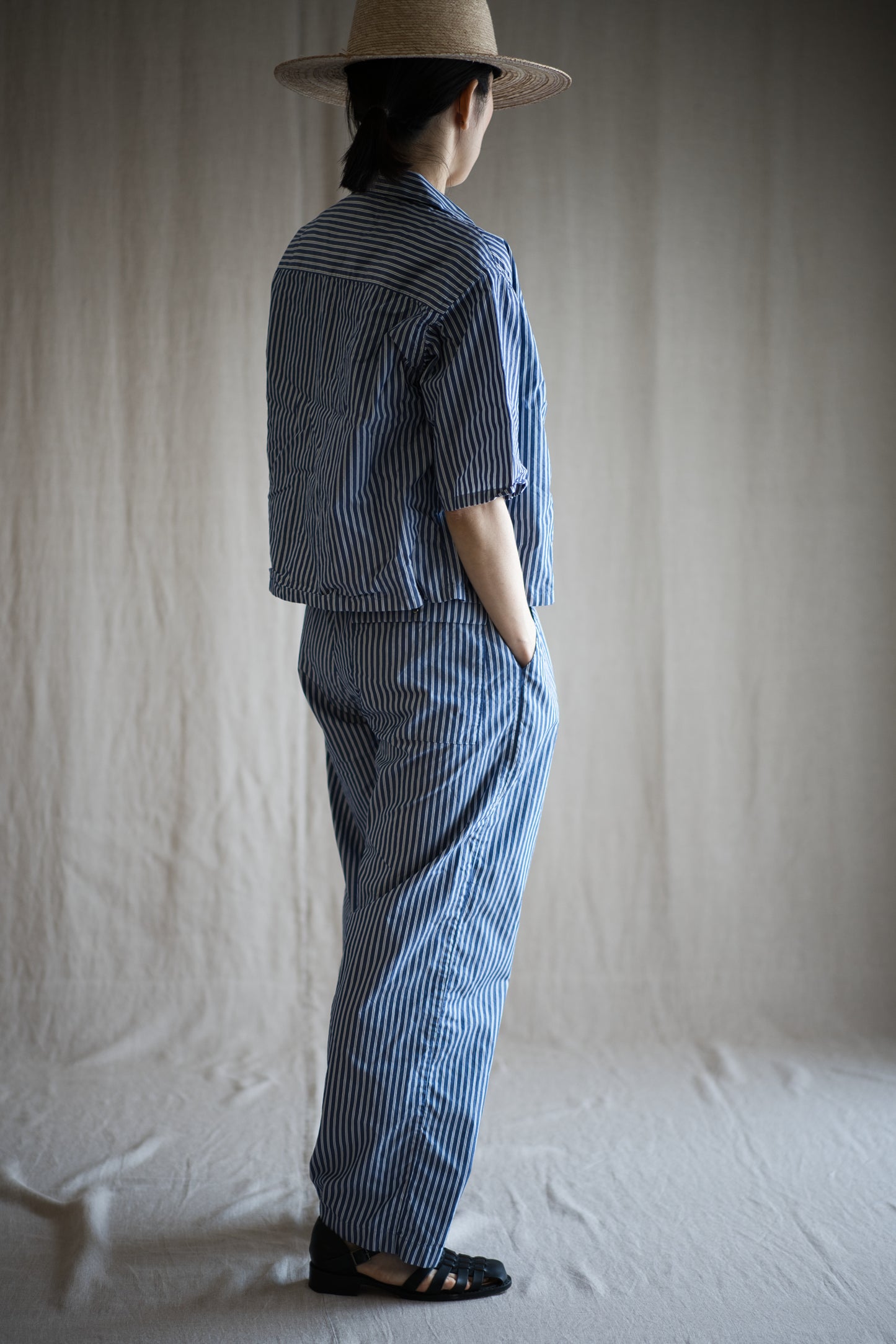 GIZA/SUPIMAワンタックイージーパンツ / GIZA/SUPIMA One-Tuck Pants / Blue Stripe