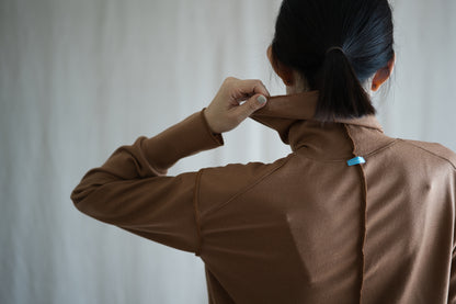 Milled Wool Out-seam Turtleneck/Beige