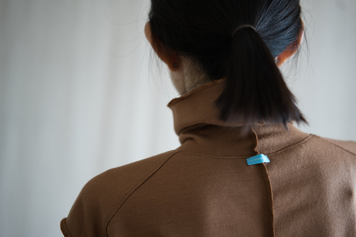 Milled Wool Out-seam Turtleneck/Beige