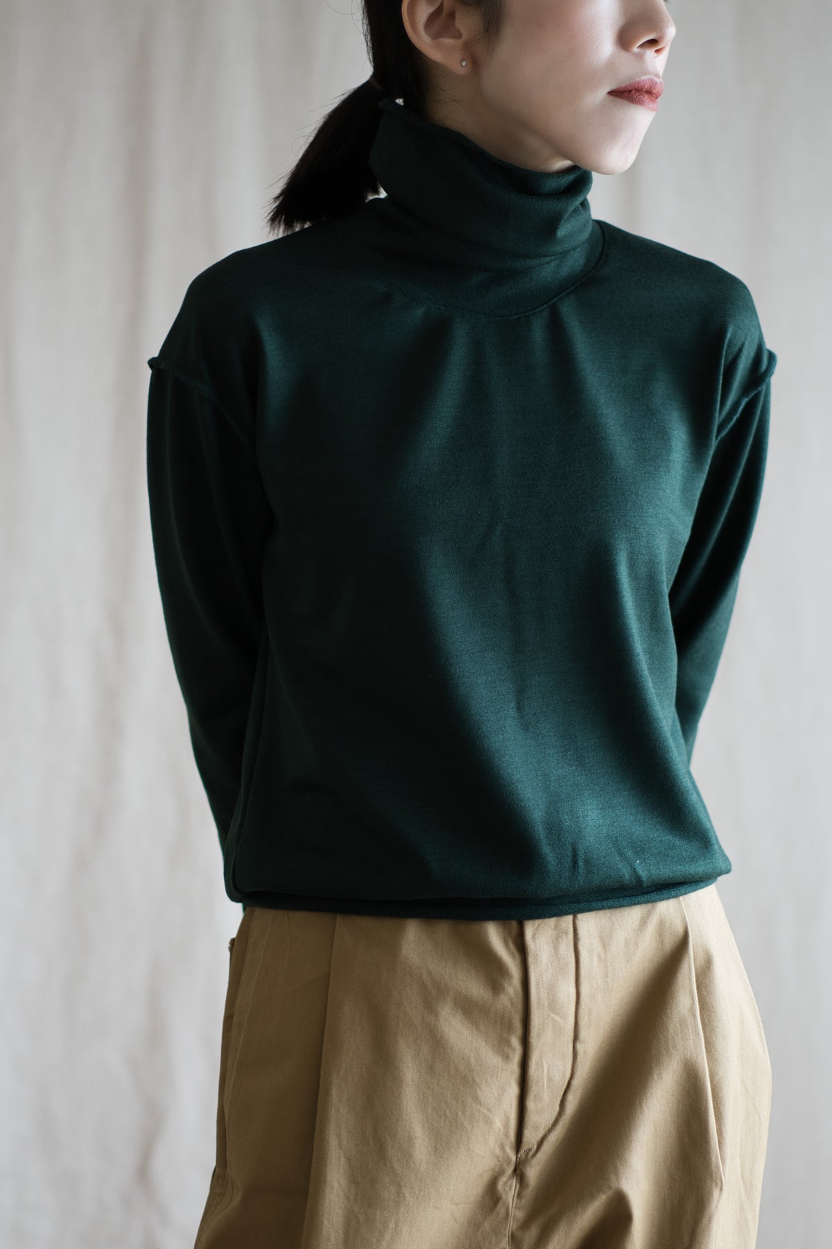 Milled Wool Out-seam Turtleneck/Moss Green