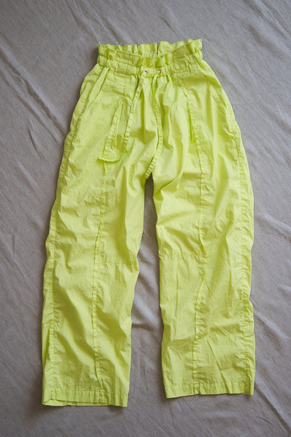 100番手タイプライターイージーパンツ/Superfine cotton loose-fitting pants/Lime green