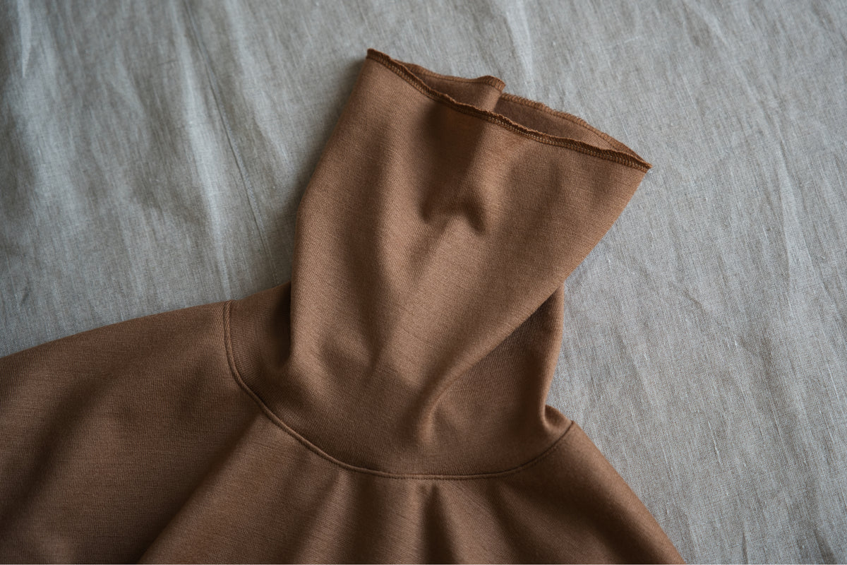 Milled Wool Out-seam Turtleneck/Beige