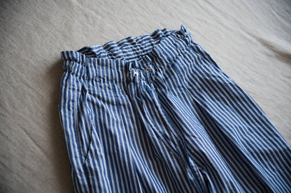 GIZA/SUPIMAワンタックイージーパンツ / GIZA/SUPIMA One-Tuck Pants / Blue Stripe