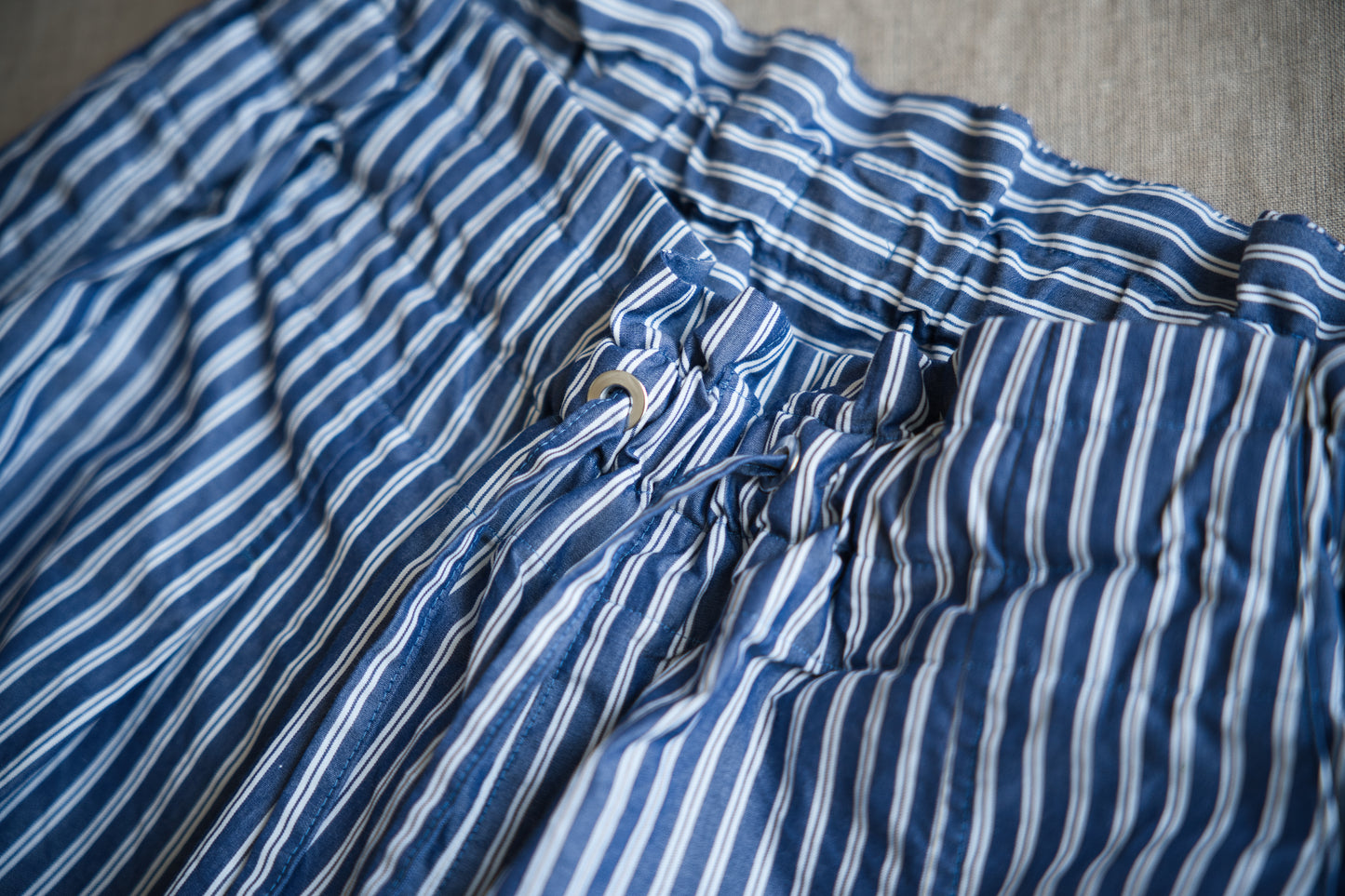 GIZA/SUPIMAワンタックイージーパンツ / GIZA/SUPIMA One-Tuck Pants / Blue Stripe