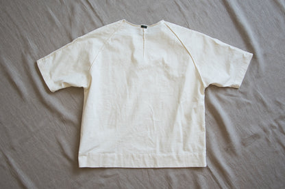 度詰め天竺カットソー/Tight tension cut and sewn/White chalk