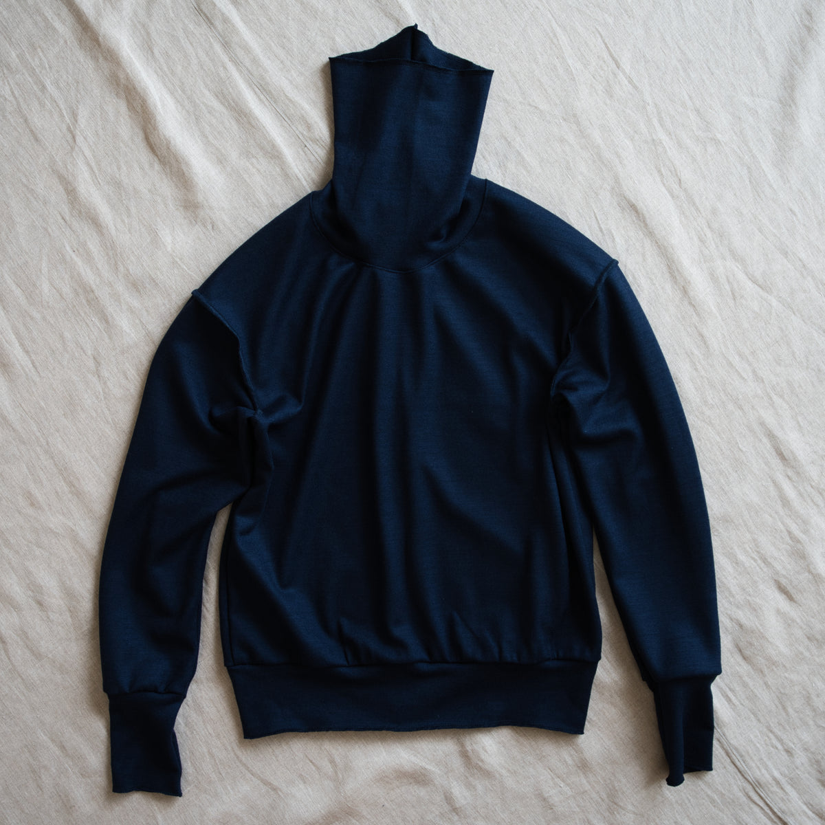 Milled Wool Out-seam Turtleneck/Night Navy