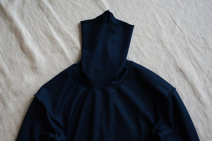Milled Wool Out-seam Turtleneck/Night Navy