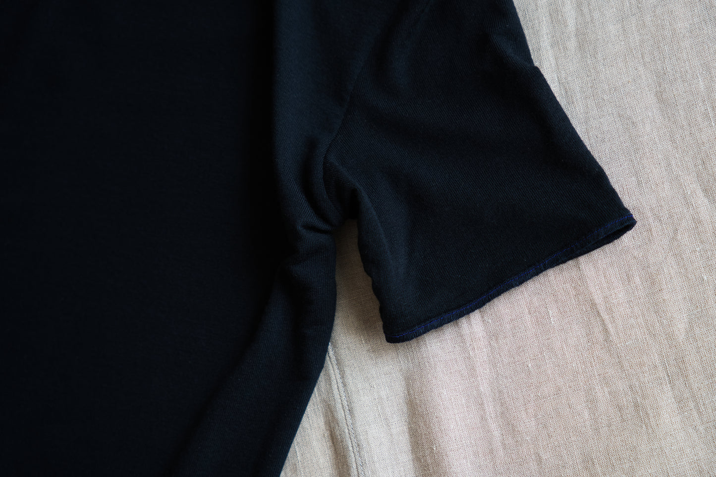 カシミアシルク テンセルTシャツ / Cashmere Silk Tencel T-shirt / Midnight Navy