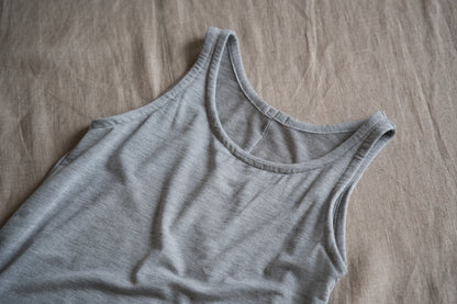 カシミアシルク テンセルタンクトップ / Cashmere Silk Tencel Tank-Top / Light Gray