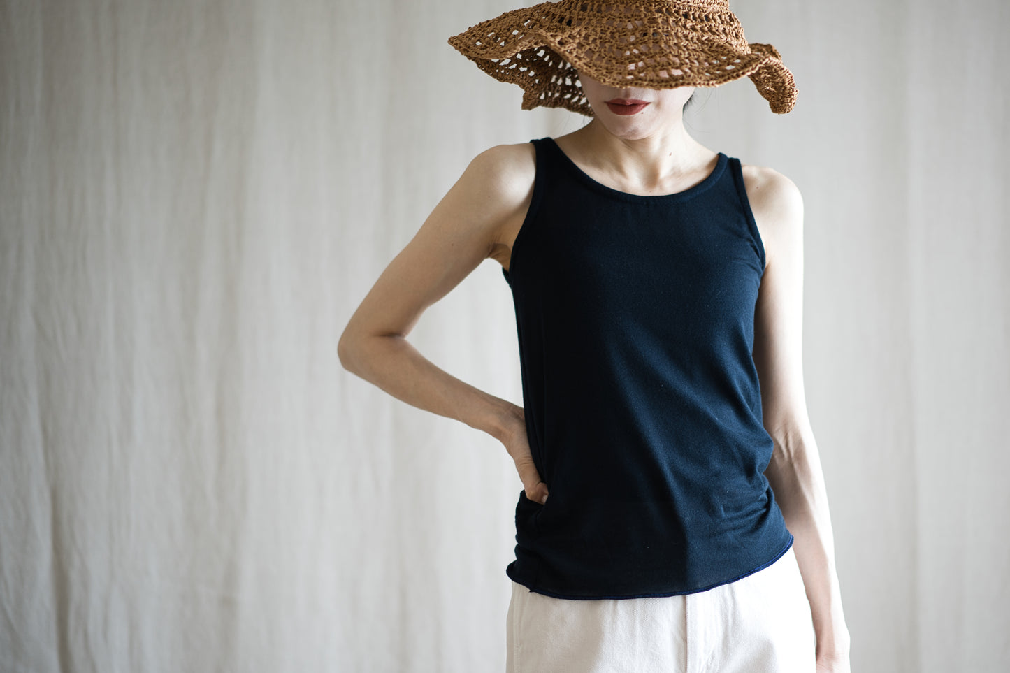 カシミアシルク テンセルタンクトップ / Cashmere Silk Tencel Tank-Top / Midnight Navy