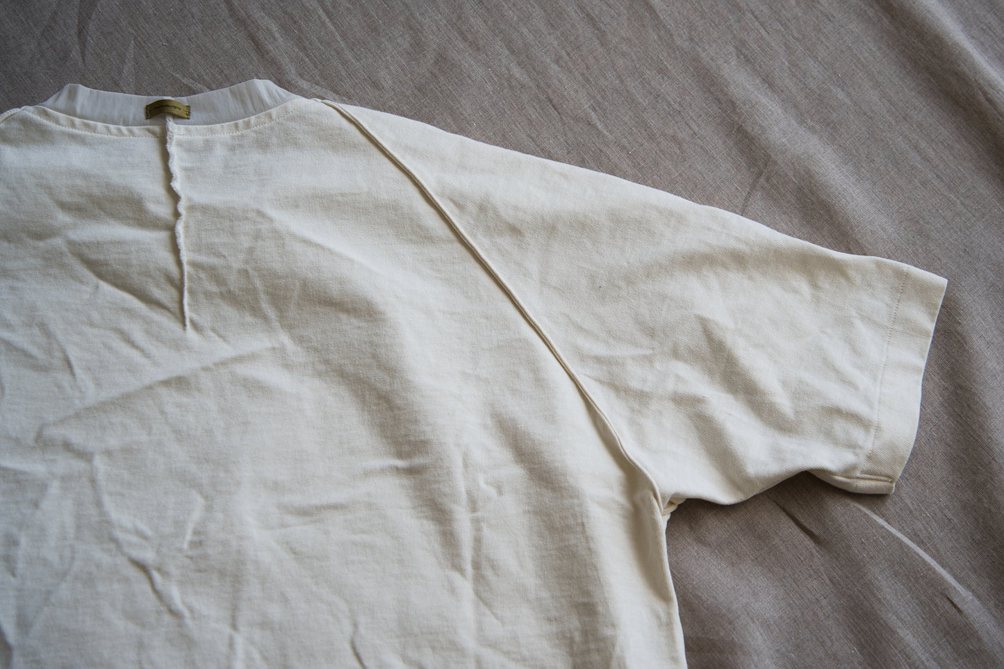 ハードリンガーカットソー/Tight tension ringer cut and sewn/Chalk white/white