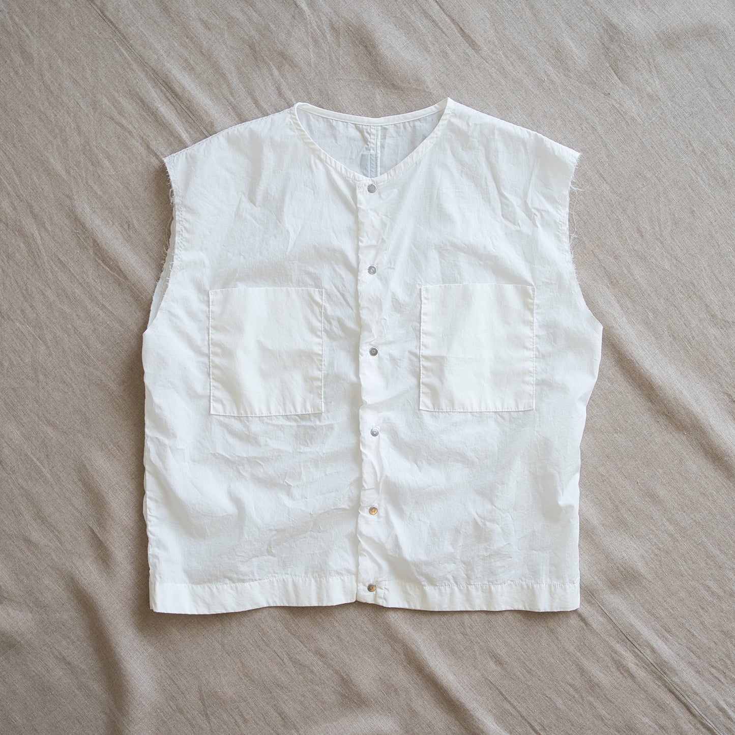 100番手タイプライターノースリーブ/Superfine cotton Sleeveless Top/Off-white