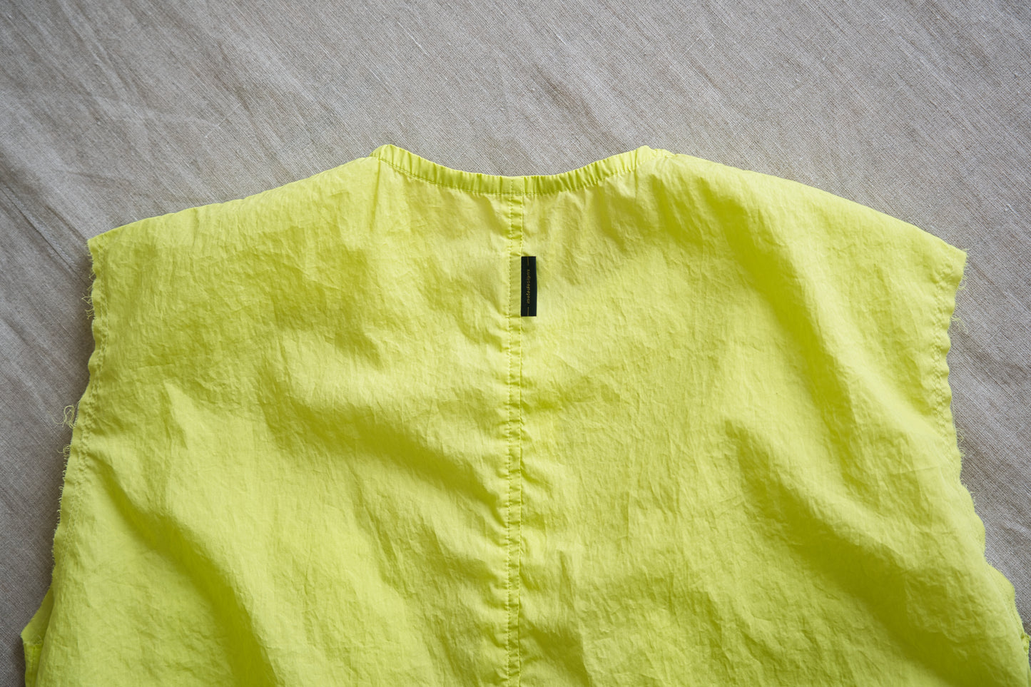 100番手タイプライターノースリーブ/Superfine cotton Sleeveless Top/Lime Green