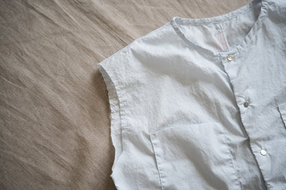 100番手タイプライターノースリーブ/Superfine cotton Sleeveless Top/Pale Light Blue