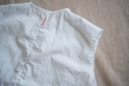 100番手タイプライターノースリーブ/Superfine cotton Sleeveless Top/Pale Light Blue