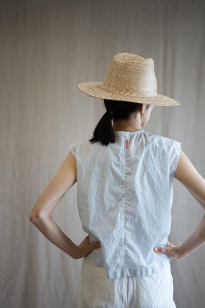 100番手タイプライターノースリーブ/Superfine cotton Sleeveless Top/Pale Light Blue
