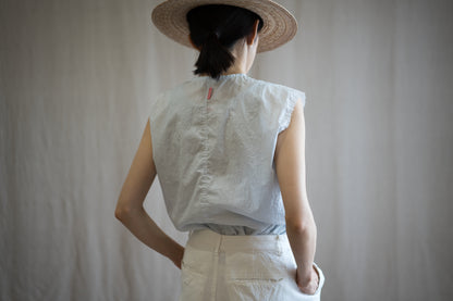 100番手タイプライターノースリーブ/Superfine cotton Sleeveless Top/Pale Light Blue