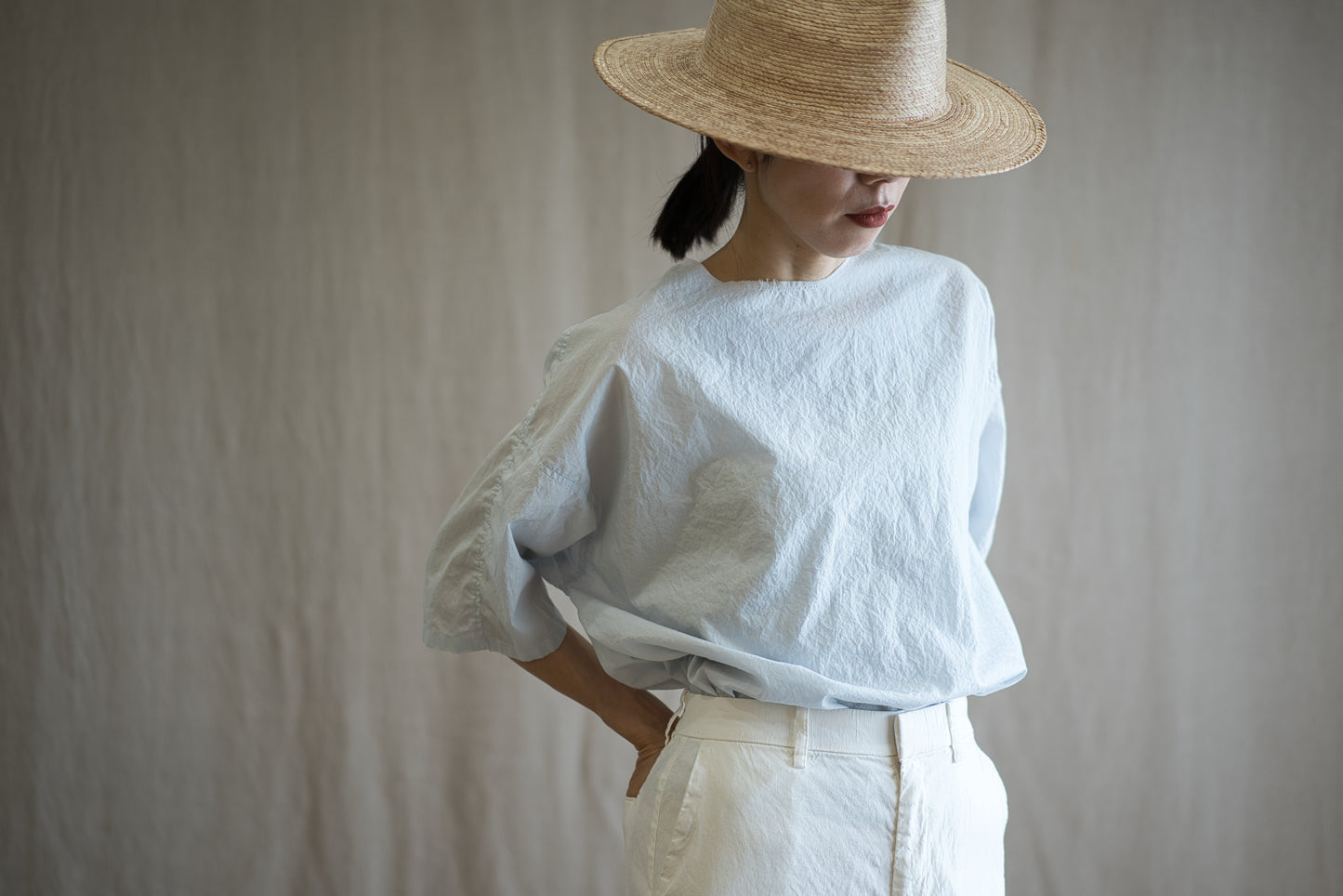 100番手タイプライターTシャツ/Superfine cotton T-shirt/Pale Light Blue