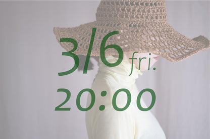 Sheer Rib High-Necked Long-Sleeved T/Lime Yellow